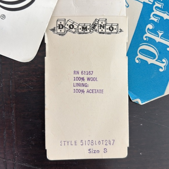 Elegant Vintage Red Women's Coat Petite Small 100% wool - Picture 11 of 11